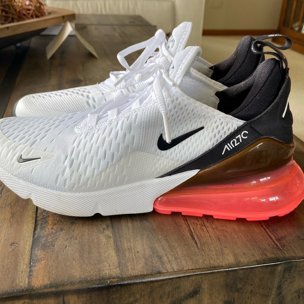 Air max 270s